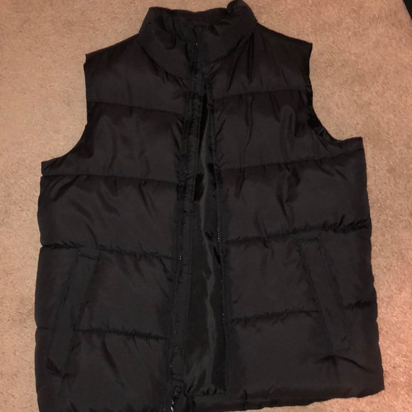 Old Navy Other - Old navy-boys Puffer vest!  Awesome condition!